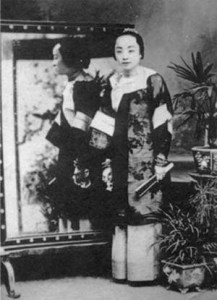 民国女人G 一、堕入烟花误一生