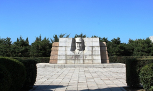 朱瑞将军碑