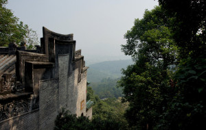 在破山寺禅院---诗:柏桦 诵读:柏桦
