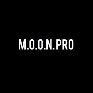 M.O.O.N. Pro - Story