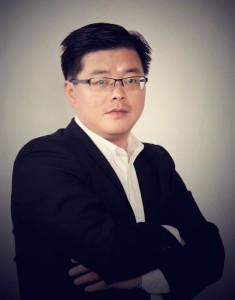 看到朋友裤拉链没拉,怎么办? 普通话 三四二