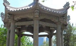 八角亭、百花园
