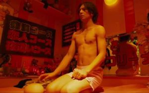 瞎看什么:处男的的觉醒,一次洗车服务解决了他的第一次!