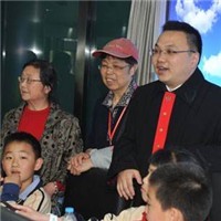 当干儿子遇到亲生儿子的时候怎么办?