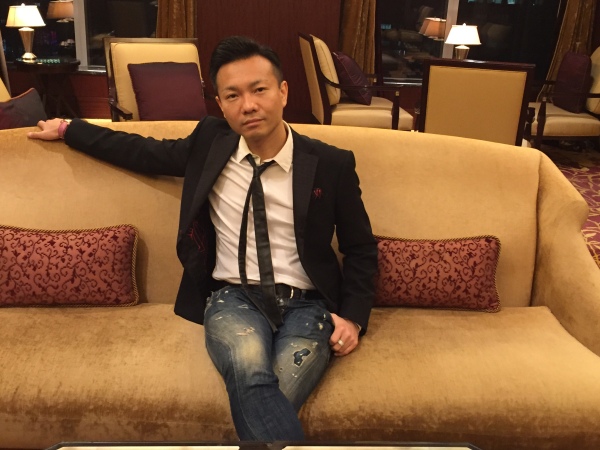 伝説のホスト井上敬一のイイ女を虜にする 振り子の法則 Himalaya 伝説のホスト井上敬一のイイ女を虜にする 振り子の法則 Himalaya