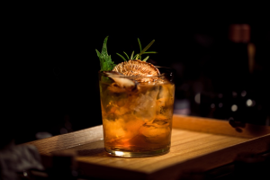 想点一杯周杰伦的Mojito?有些鸡尾酒女生最好别点哦