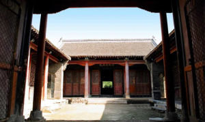 三间敞房